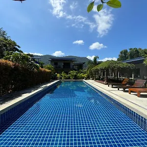 Resort Baan Chainarong, Ko Lanta