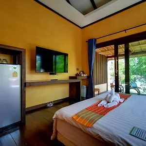 Resort Relax House Lanta Old Town, Ko Lanta